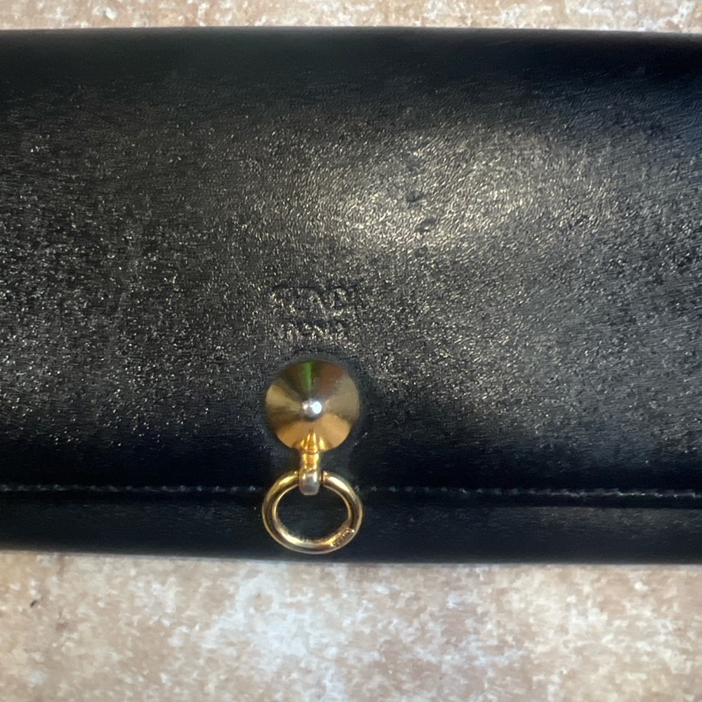 🔥🔥Fendi gorgeous black Continental wallet🔥🔥 - Picture 4 of 6